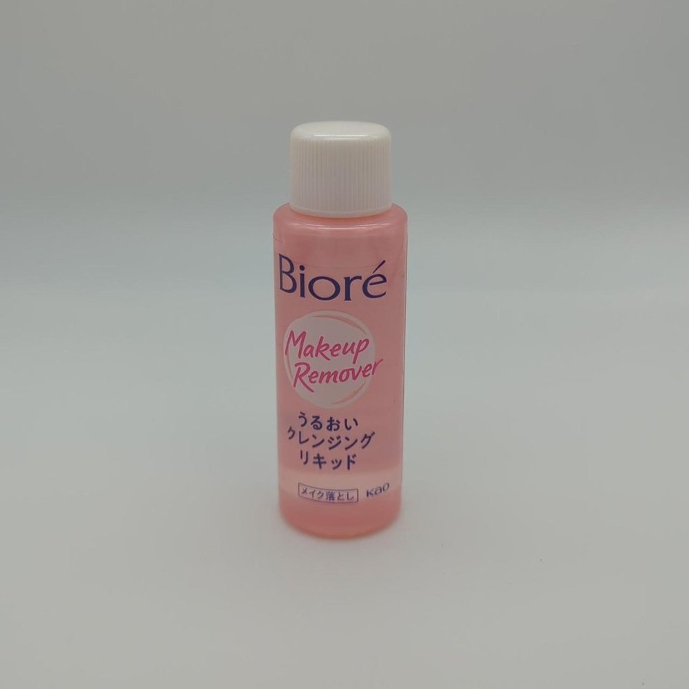 Biorè makeup remover from Japan!
